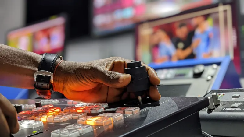 One Signal, Many Stories: How Sinclair's Reach Quietly Molds the Way Communities See Themselves